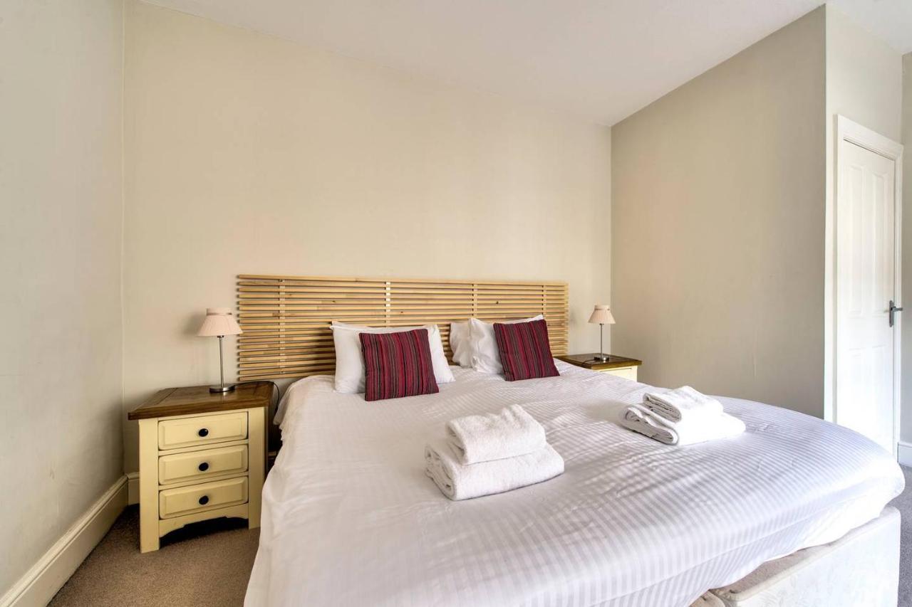 Joivy Bright 1 Bed Flat, Close To Princess Street Edinburgh Luaran gambar